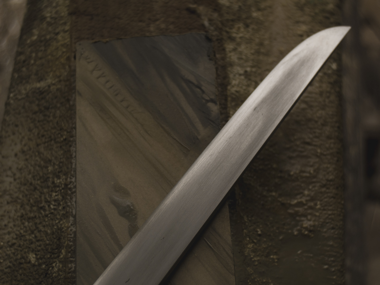 Island Blacksmith: Hand forged tanto made from reclaimed and natural materials using traditional techniques
