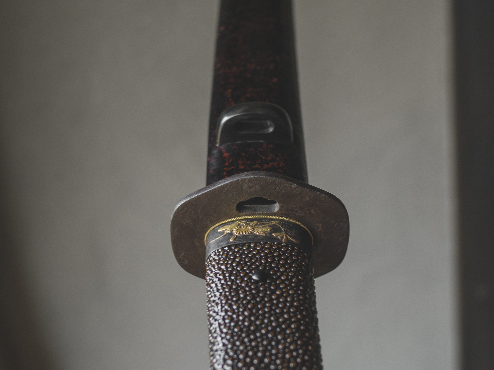 Island Blacksmith: Hand crafted tanto koshirae made from reclaimed and natural materials using traditional techniques
