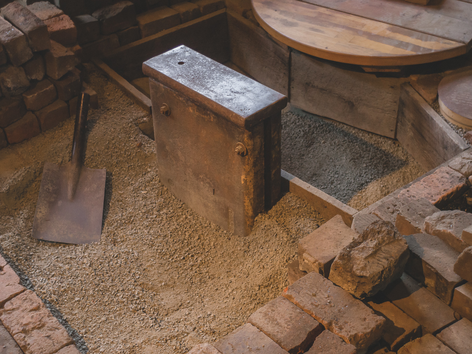 Island Blacksmith: Traditional Japanese style bladesmith anvil.