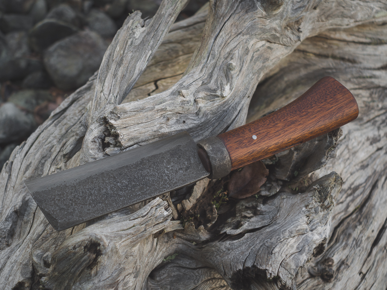 Island Blacksmith: Hand forged knives made from reclaimed and natural materials.