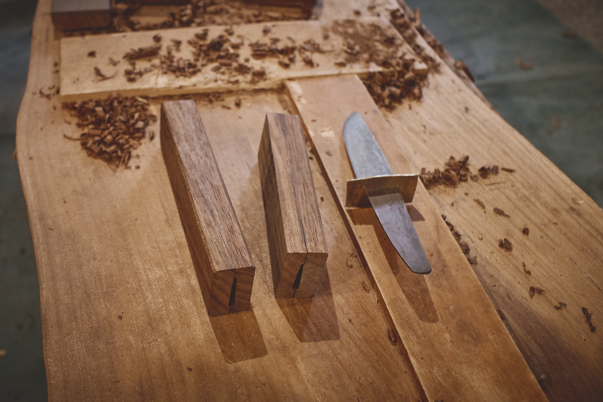Island Blacksmith: Charcoal forged knives from reclaimed series land rover steel.