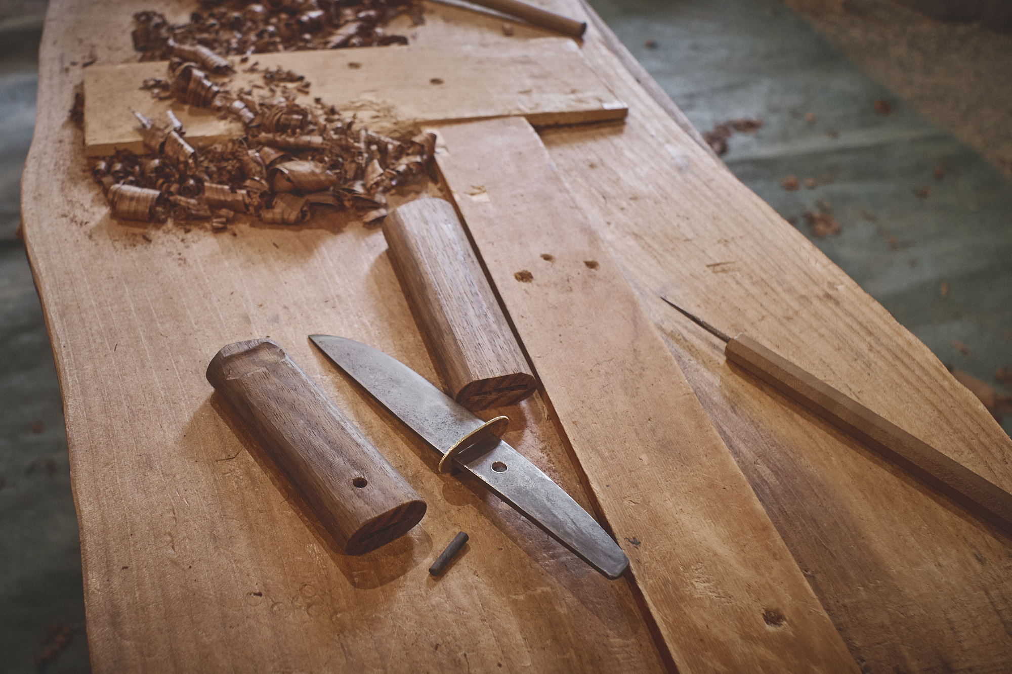 Island Blacksmith: Charcoal forged knives from reclaimed series land rover steel.