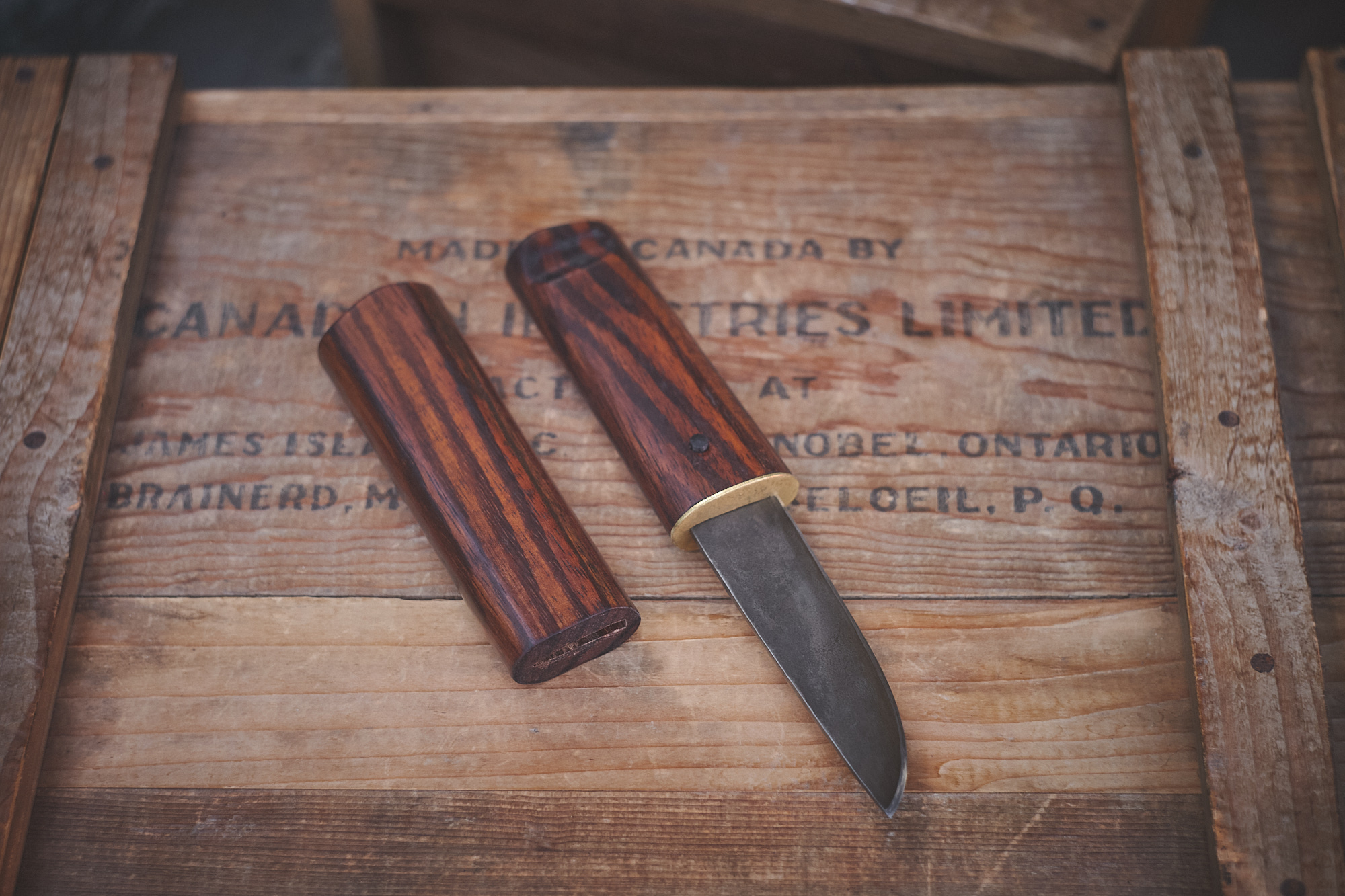 Island Blacksmith: Charcoal forged knives from reclaimed series land rover steel.