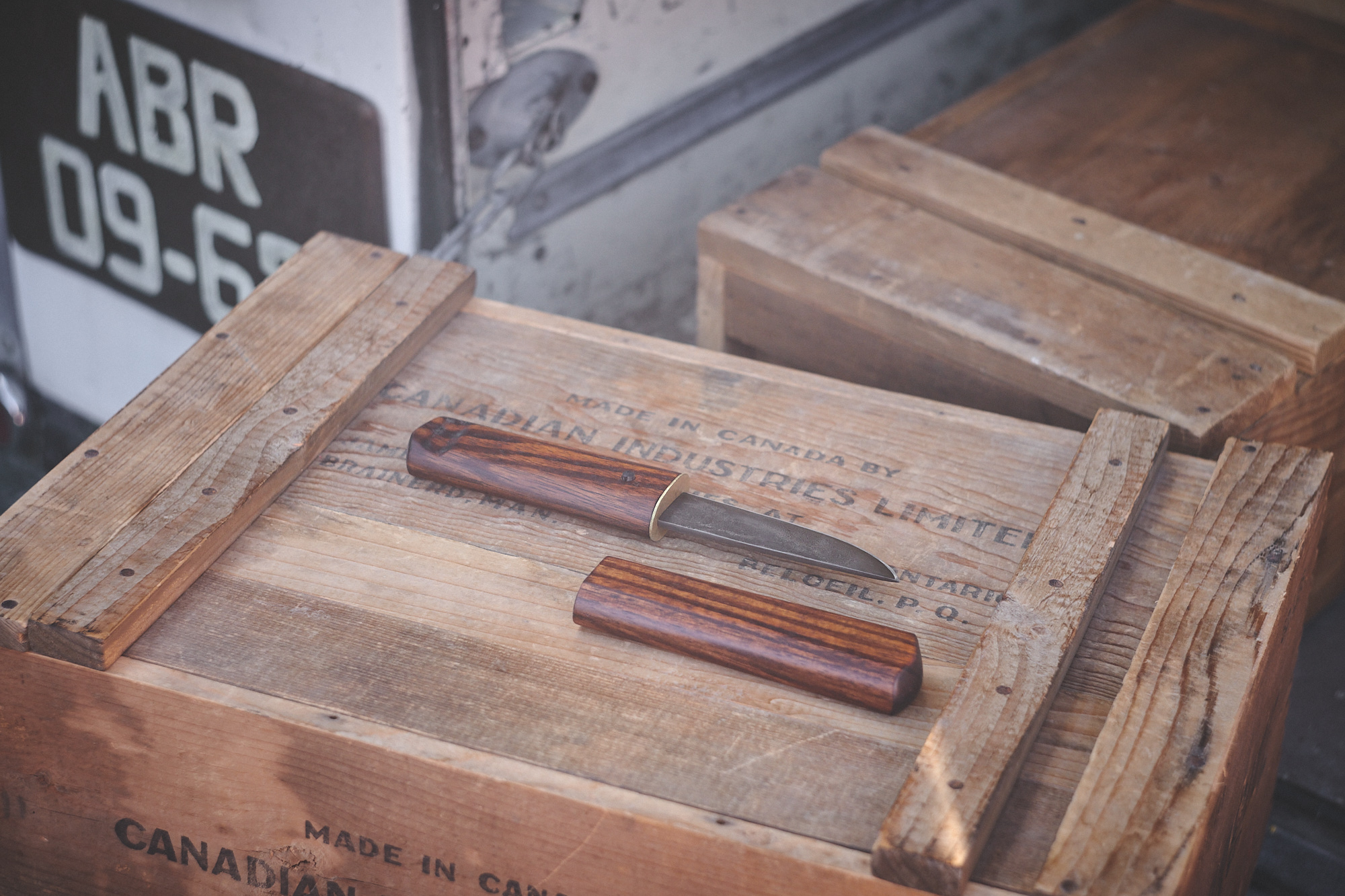 Island Blacksmith: Charcoal forged knives from reclaimed series land rover steel.