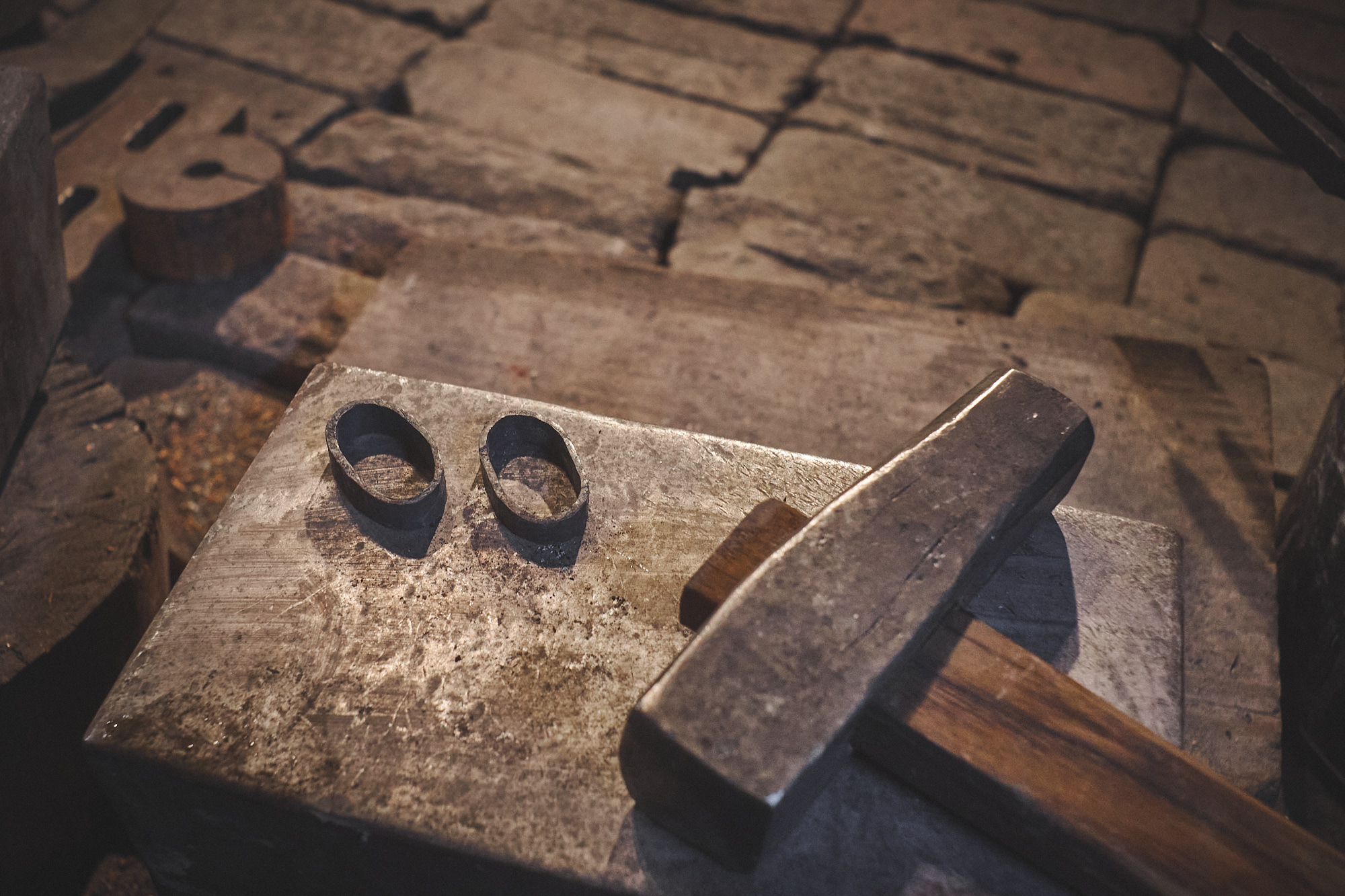 Island Blacksmith: Charcoal forged knives from reclaimed series land rover steel.