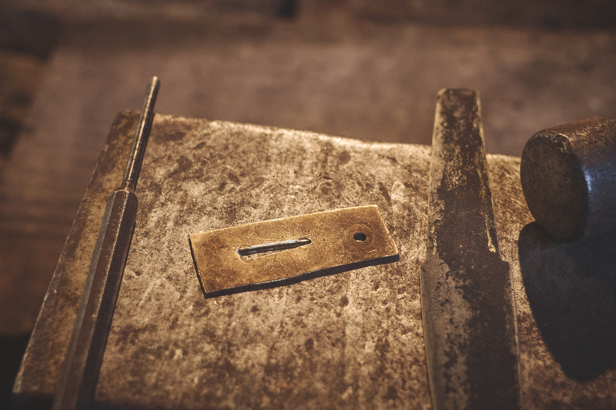 Island Blacksmith: Charcoal forged knives from reclaimed series land rover steel.