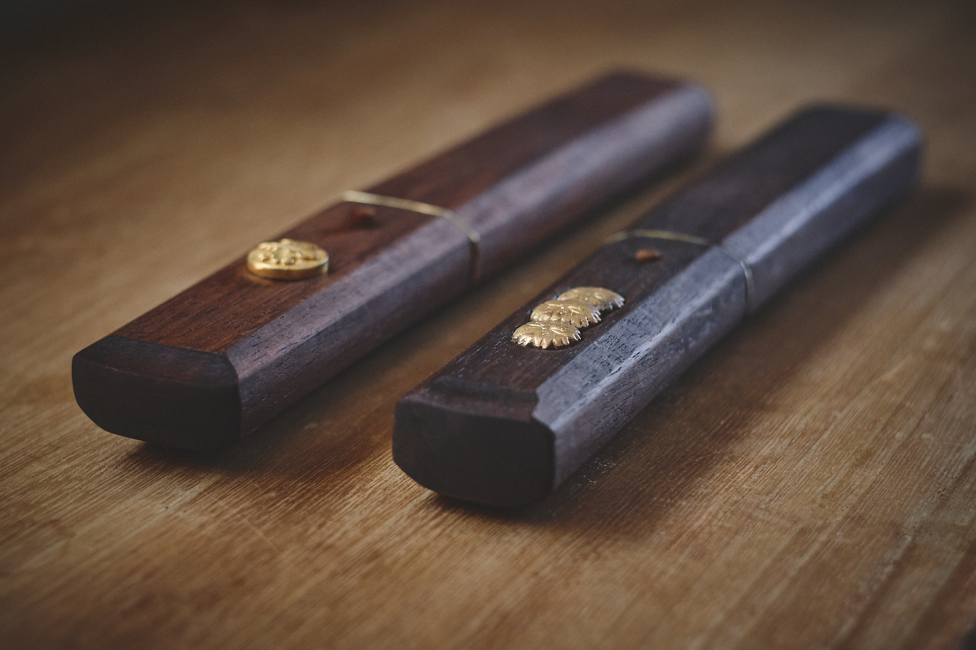 Island Blacksmith: Charcoal forged knives from reclaimed series land rover steel.